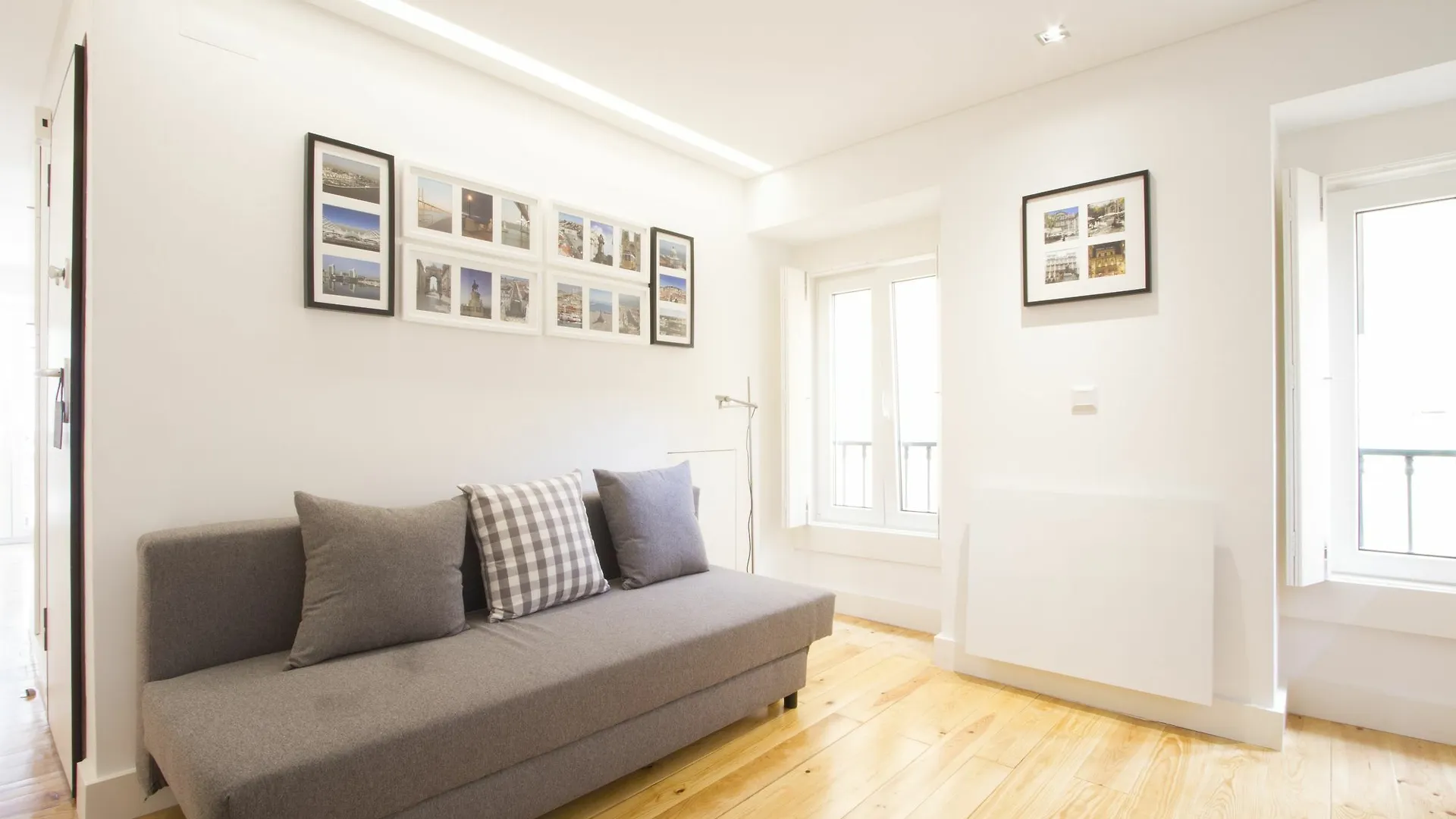 Boutique Apartment Cris Do Carmo Lisbon Portugal