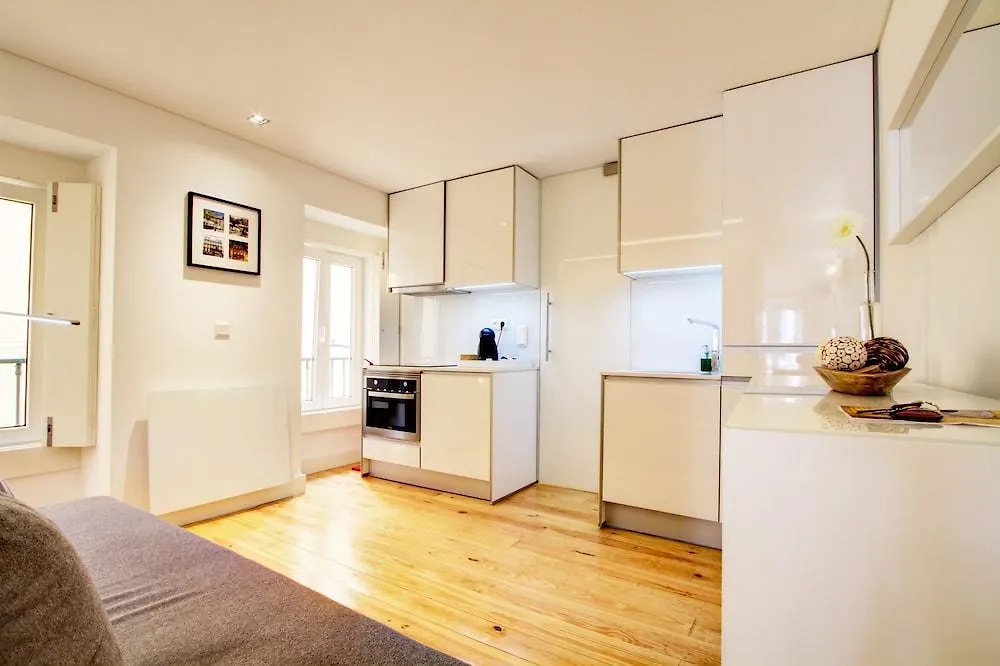 Boutique Apartment Cris Do Carmo Lisbon 0*,