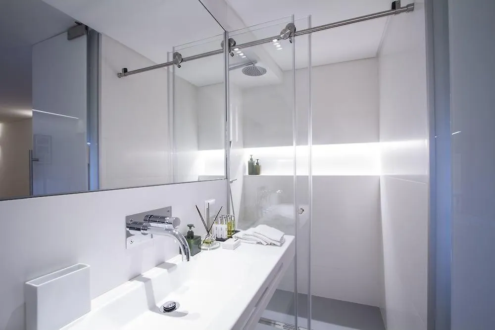 Boutique Apartment Cris Do Carmo Lisbon Portugal